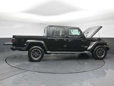 Used 2021 Jeep Gladiator Overland w/ Cold Weather Group image 49