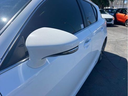 Used 2014 Lexus CT 200h w/ F Sport w/Nuluxe Interior image 15