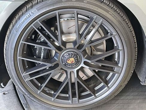 Used 2025 Porsche Panamera GTS image 11