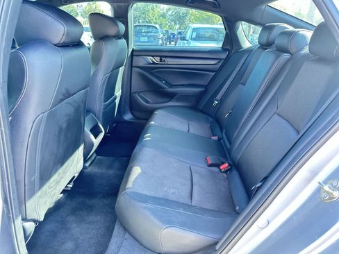 Used 2020 Honda Accord Sport image 15