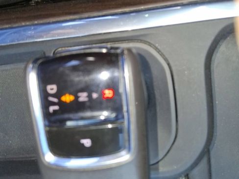 Used 2022 GMC Sierra 1500 SLT w/ SLT Premium Plus Package AWD/4WD image 24