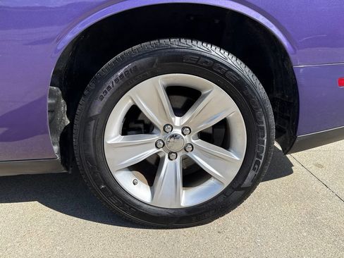 Used 2023 Dodge Challenger SXT RWD image 49