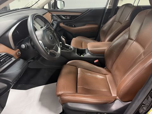 Used 2020 Subaru Outback Touring w/ Popular Package #2 AWD/4WD image 14
