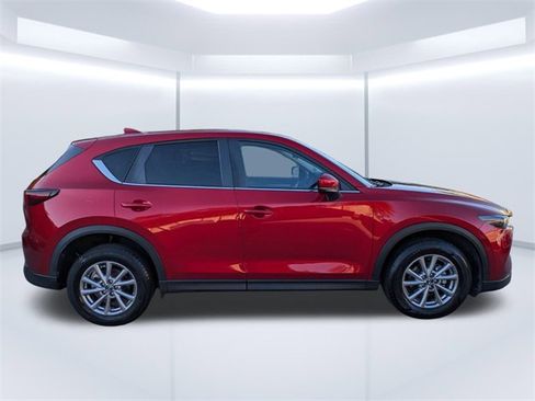 Used 2022 MAZDA CX-5 AWD 2.5 S w/ Select Package image 3