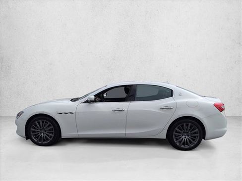 Used 2020 Maserati Ghibli S RWD image 9