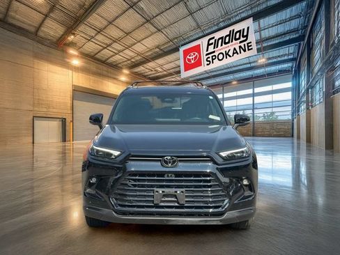 Certified 2025 Toyota Grand Highlander AWD Hybrid image 2