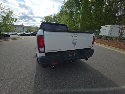 Used 2021 Honda Ridgeline Black Edition image 13