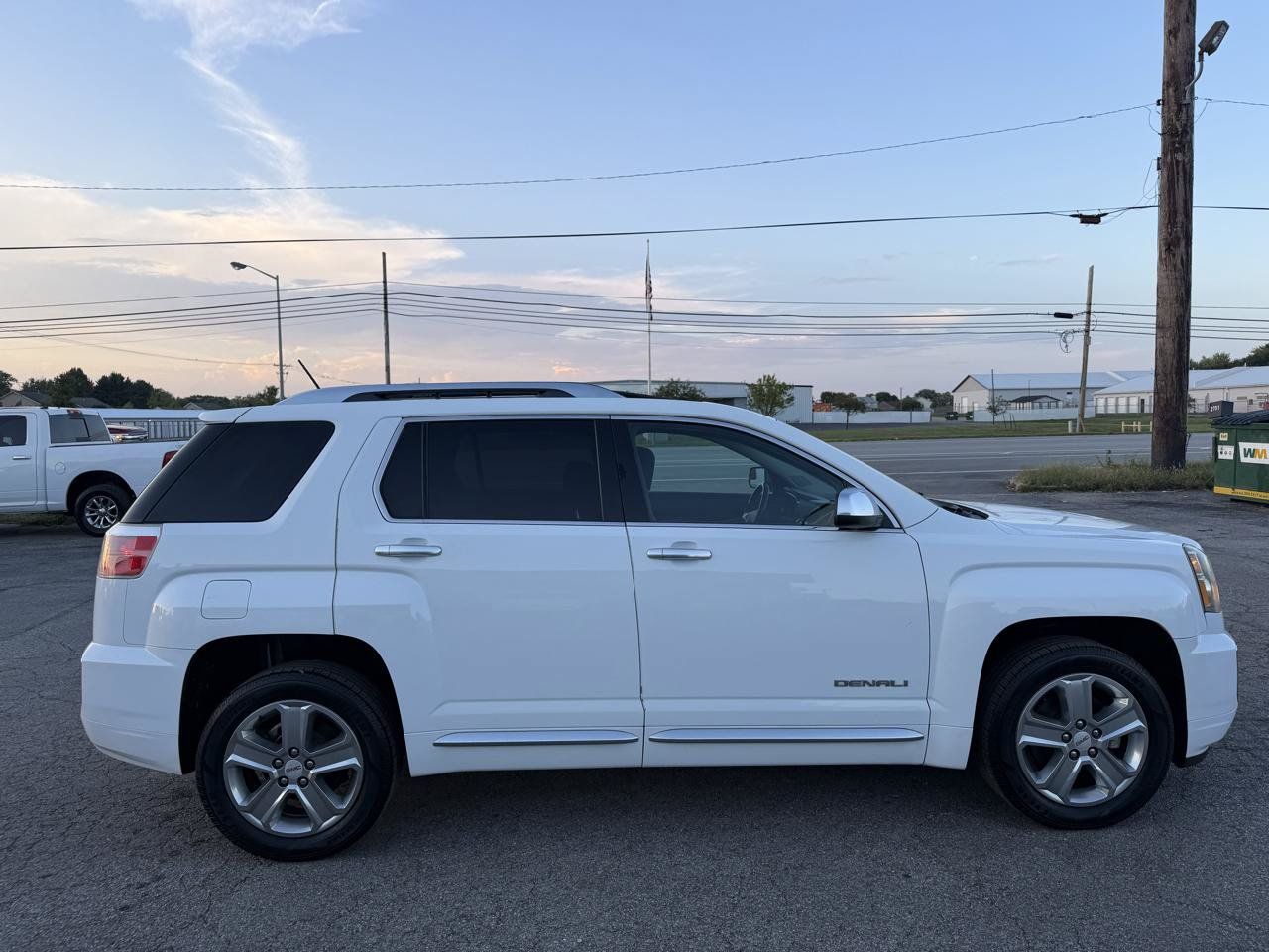 Used 2017 GMC Terrain Denali FWD image 12