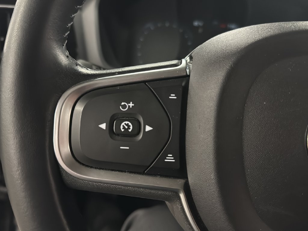 Used 2019 Volvo S60 T6 Momentum AWD/4WD image 21