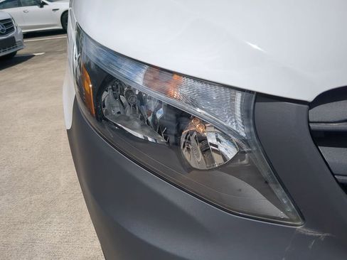 Used 2023 Mercedes-Benz Metris Passenger image 7