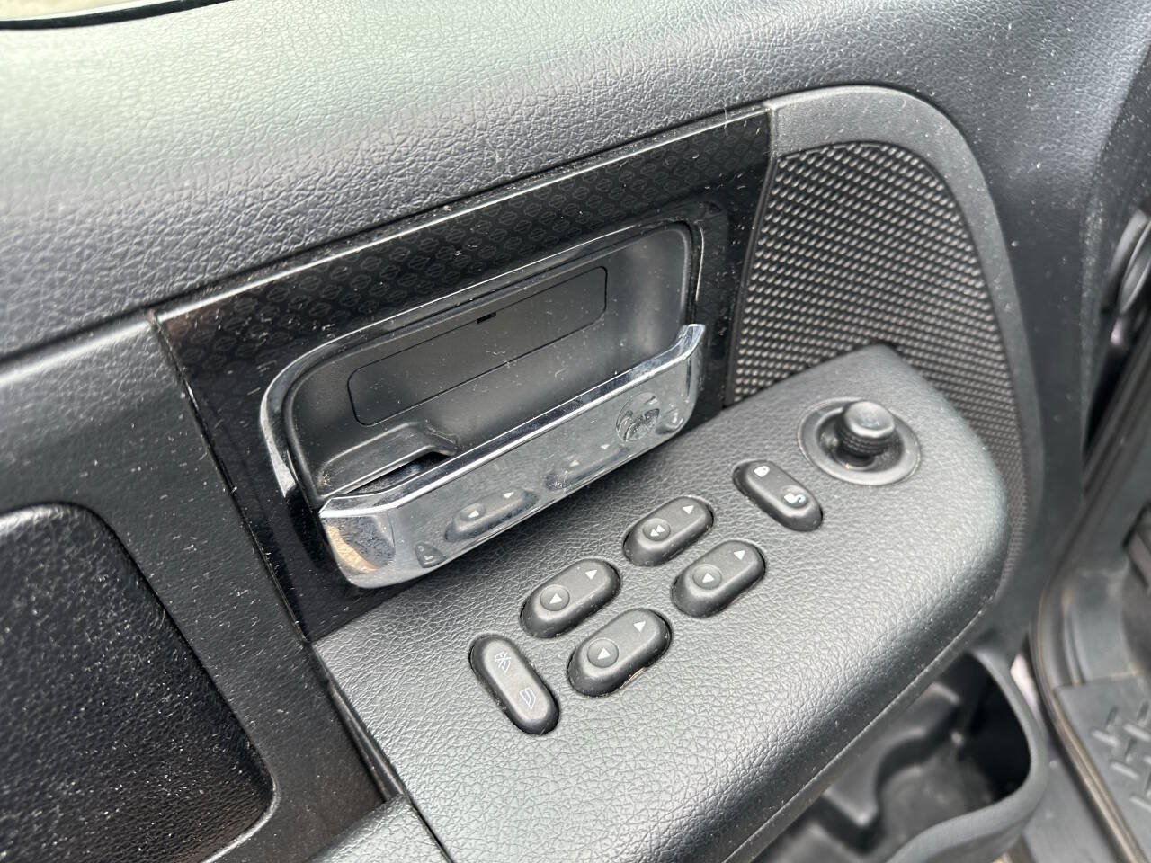 Used 2007 Ford F150 Harley-Davidson AWD/4WD image 17