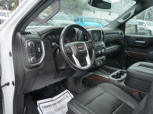 Used 2021 GMC Sierra 1500 SLT w/ SLT Premium Plus Package AWD/4WD image 15