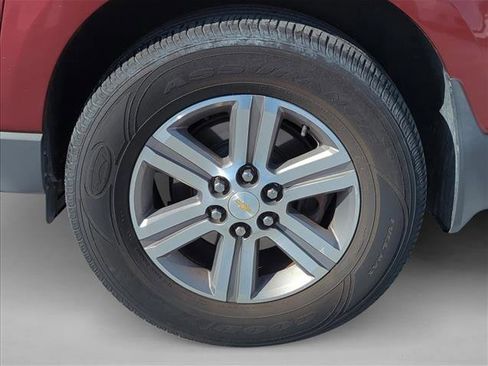 Used 2017 Chevrolet Traverse LT image 6