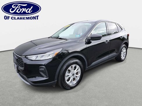 Used 2024 Ford Escape Active w/ Tech Pack #1 AWD/4WD image 1
