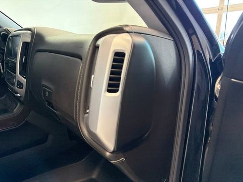 Used 2017 GMC Sierra 1500 SLT AWD/4WD image 40