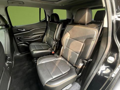 Used 2021 GMC Acadia AT4 w/ Technology Package image 21