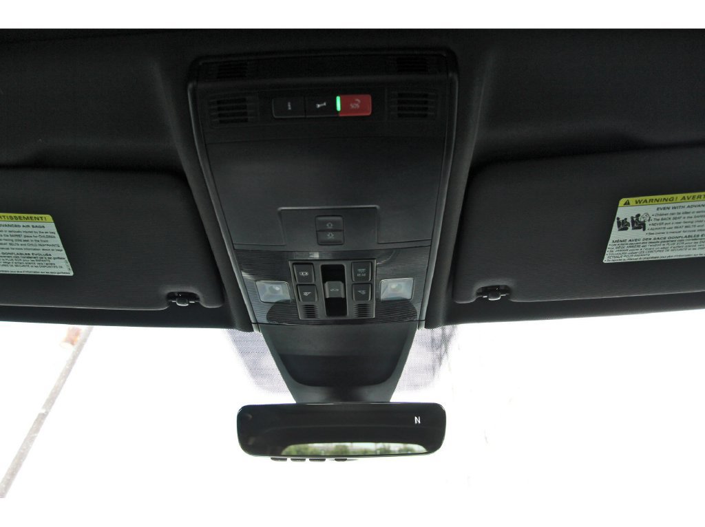 Used 2023 Volkswagen Tiguan SE R-Line FWD image 27