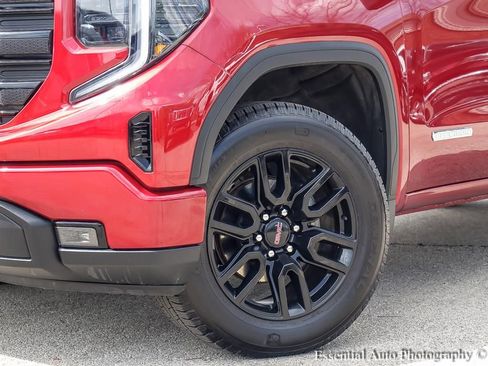 Used 2023 GMC Sierra 1500 Elevation AWD/4WD image 6