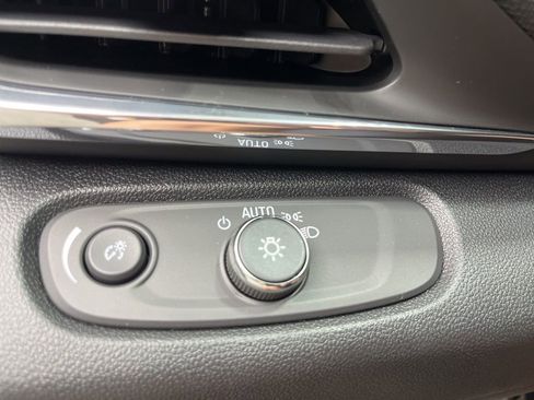New 2026 Buick Envista Sport Touring w/ Convenience I Package FWD image 10
