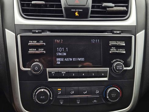 Used 2017 Nissan Altima 2.5 SR image 17