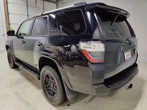 Used 2015 Toyota 4Runner TRD Pro image 17