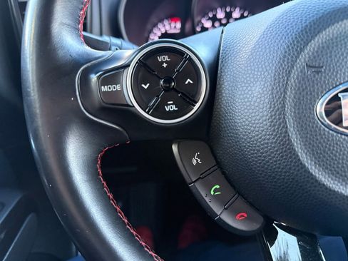 Used 2016 Kia Soul + w/ Tarmac Special Edition FWD image 30