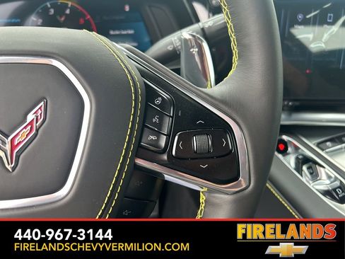 New 2025 Chevrolet Corvette Stingray Premium Cpe w/ Z51 Performance Package image 23