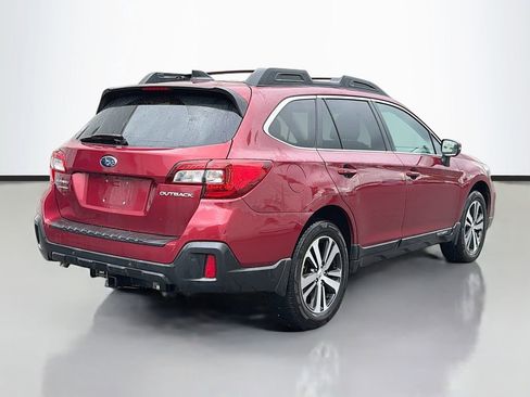 Used 2018 Subaru Outback 2.5i Limited AWD/4WD image 5