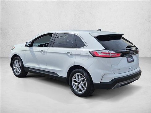 Used 2024 Ford Edge SEL AWD/4WD image 8
