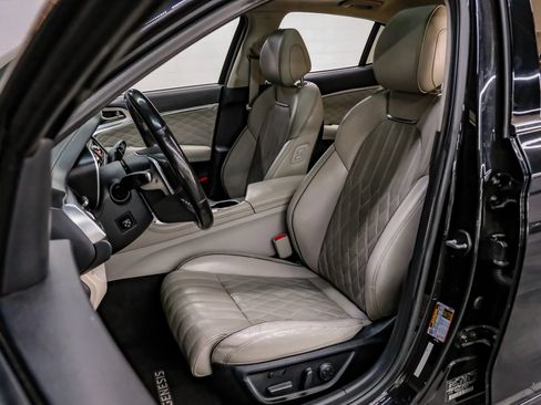 Used 2019 Genesis G70 2.0T Advanced w/ Dynamic Package AWD/4WD image 46