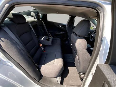 Used 2022 Chevrolet Malibu LT FWD image 27