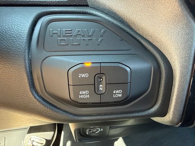 New 2026 RAM 3500 Tradesman AWD/4WD image 32