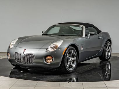 Used 2006 Pontiac Solstice Convertible w/ Premium Package