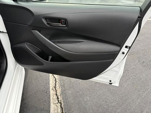 Certified 2024 Toyota Corolla LE image 38