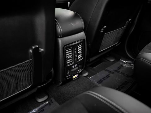 Used 2025 Dodge Durango SRT Hellcat w/ Black Package AWD/4WD image 44