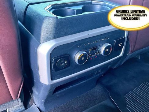 Used 2022 Ford Expedition Limited image 32