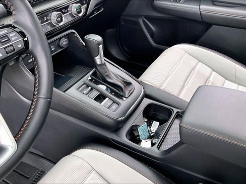 Used 2026 Honda CR-V Sport Touring image 17
