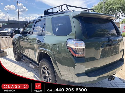 Certified 2022 Toyota 4Runner Trail Special Edition AWD/4WD image 2
