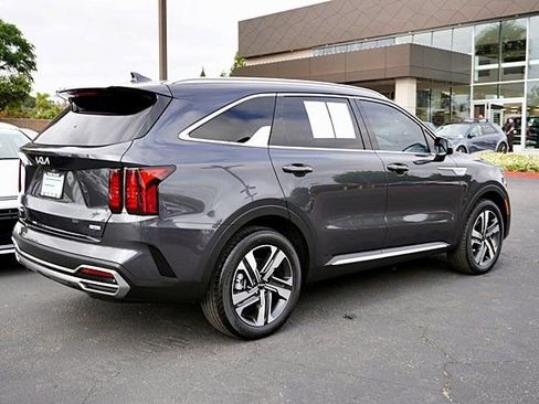 Used 2023 Kia Sorento EX AWD/4WD image 8