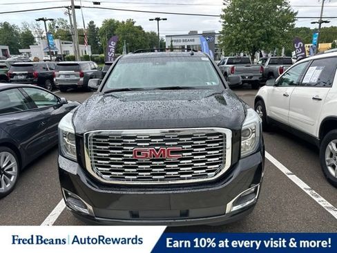 Used 2018 GMC Yukon XL Denali w/ Denali Ultimate Package AWD/4WD image 2