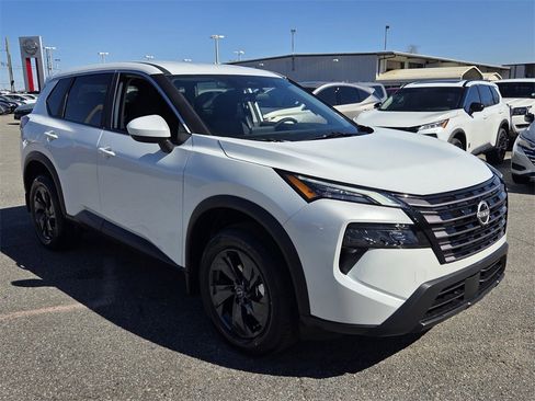 New 2026 Nissan Rogue SV image 15