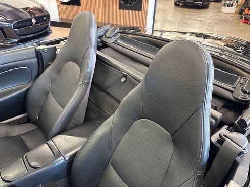 Used 2003 MAZDA MX-5 Miata LS image 35