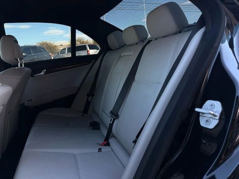 Used 2009 Mercedes-Benz C 350 Sport image 44