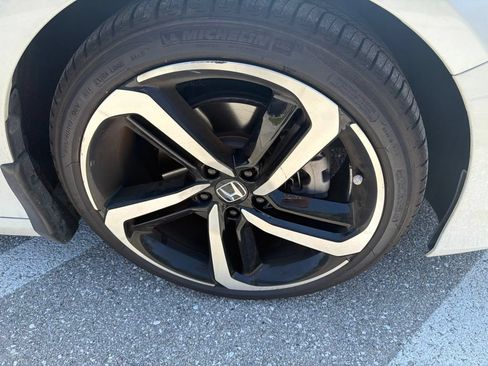 Used 2022 Honda Accord Sport image 11