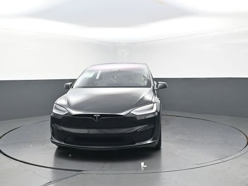 Used 2022 Tesla Model X image 4