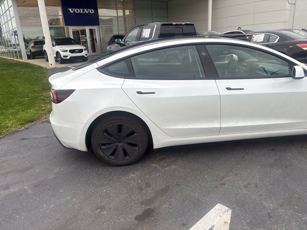 Used 2026 Tesla Model 3 RWD image 3