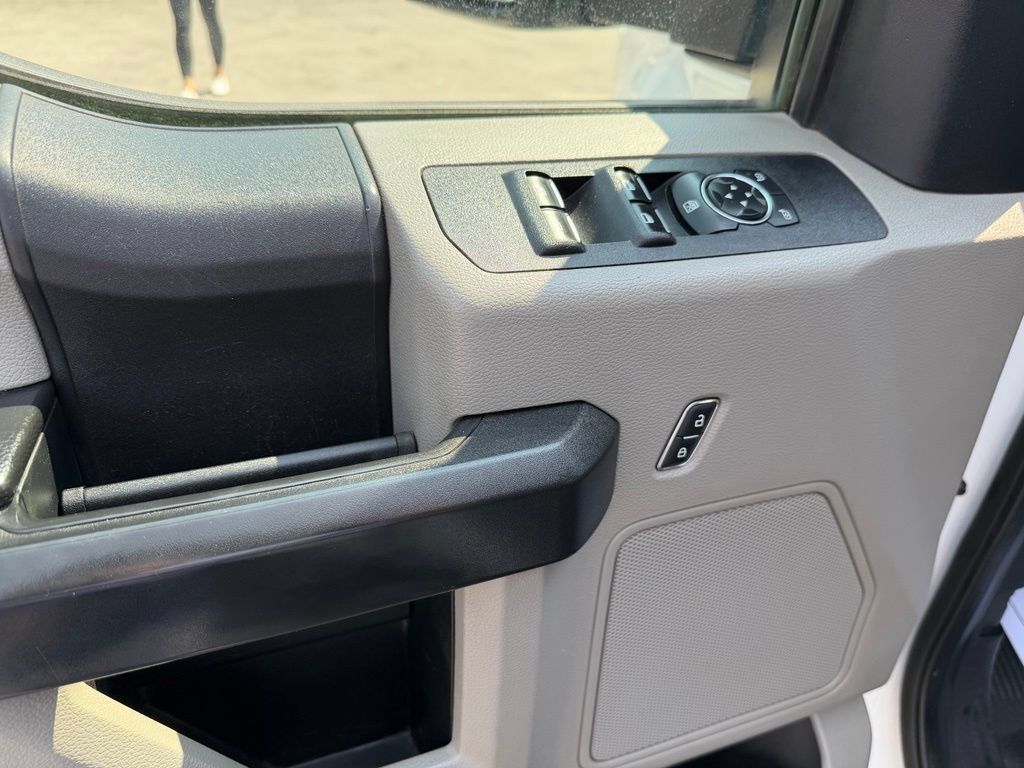 Used 2020 Ford F350 XL w/ Power Equipment Group AWD/4WD image 10