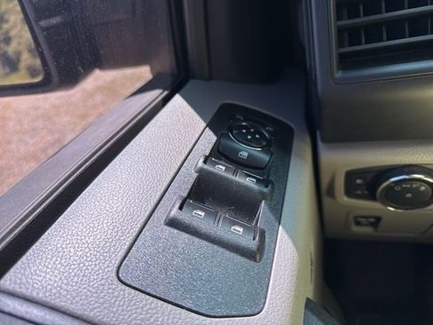 Used 2018 Ford F150 XL w/ Equipment Group 101A Mid AWD/4WD image 22