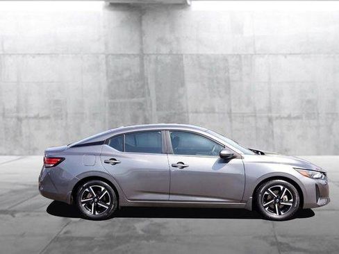 Used 2024 Nissan Sentra SV w/ Trunk Package FWD image 5