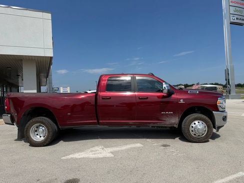 Used 2024 RAM 3500 Laramie w/ Protection Group AWD/4WD image 7